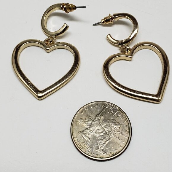 Women's polished Gold-tone Heart drop dangle Earrings - Picture 3 of 6